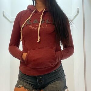 🍂 American Eagle Burgundy Hoodie – Women’s Size Small 🍂